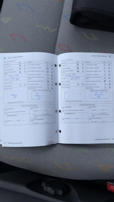 VOLKSWAGEN TRANSPORTER 2005