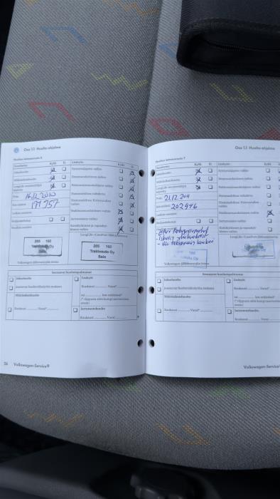 VOLKSWAGEN TRANSPORTER 2005