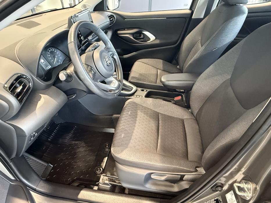 TOYOTA YARIS 2022