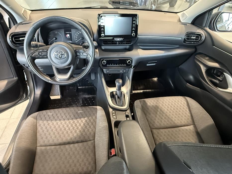 TOYOTA YARIS 2022