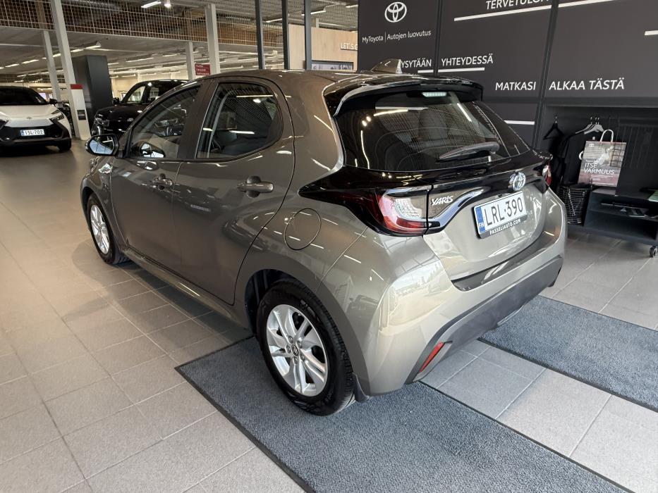 TOYOTA YARIS 2022
