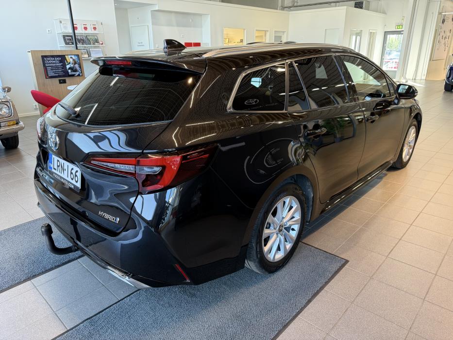 TOYOTA COROLLA 2023