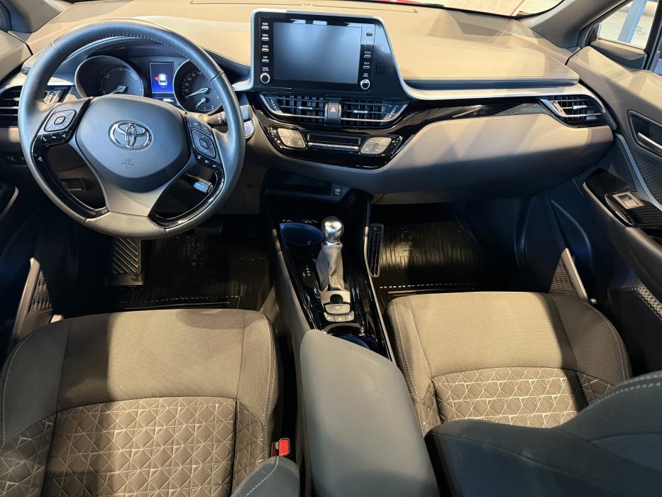 TOYOTA C-HR 2022
