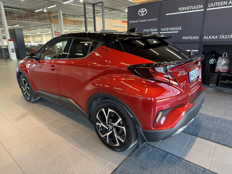 TOYOTA C-HR 2022