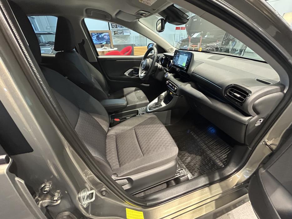 TOYOTA YARIS 2022