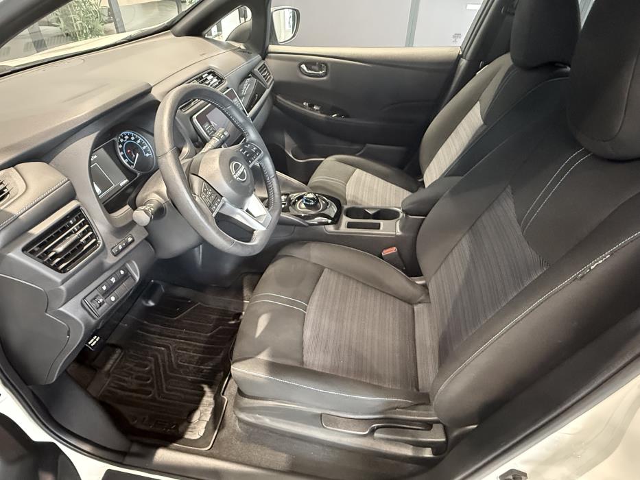 NISSAN Leaf 2023