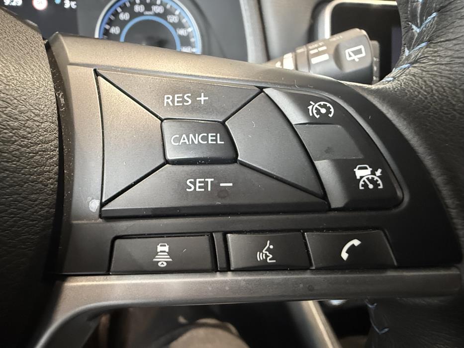 NISSAN Leaf 2023
