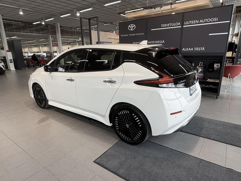 NISSAN Leaf 2023