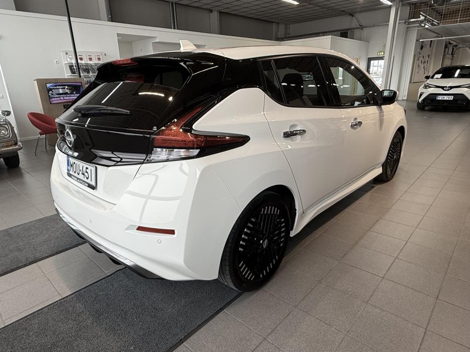 NISSAN Leaf 2023