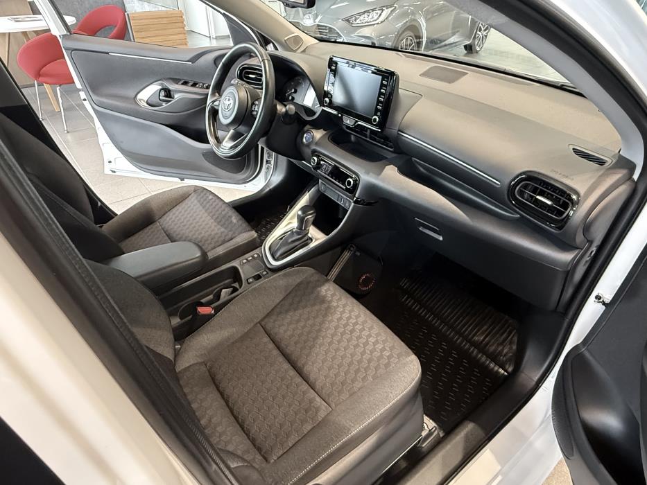 TOYOTA YARIS 2022