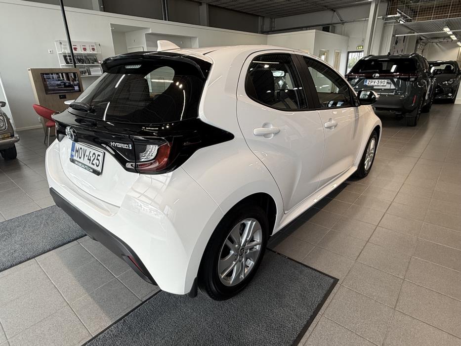 TOYOTA YARIS 2022