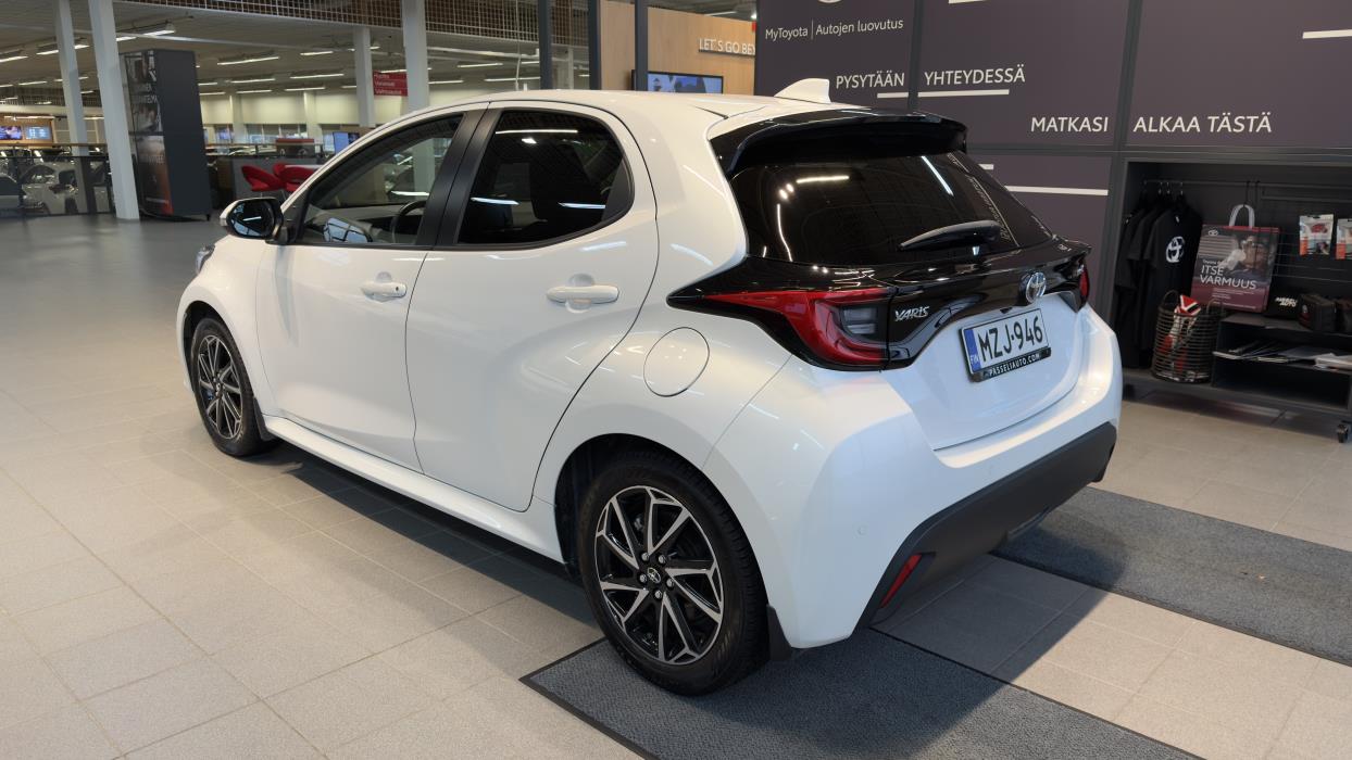 TOYOTA YARIS 2022