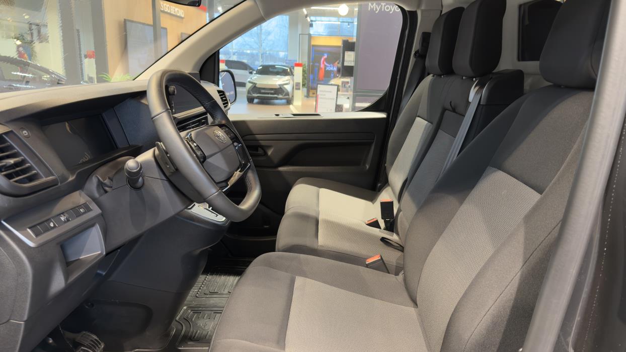 Toyota Proace 2024