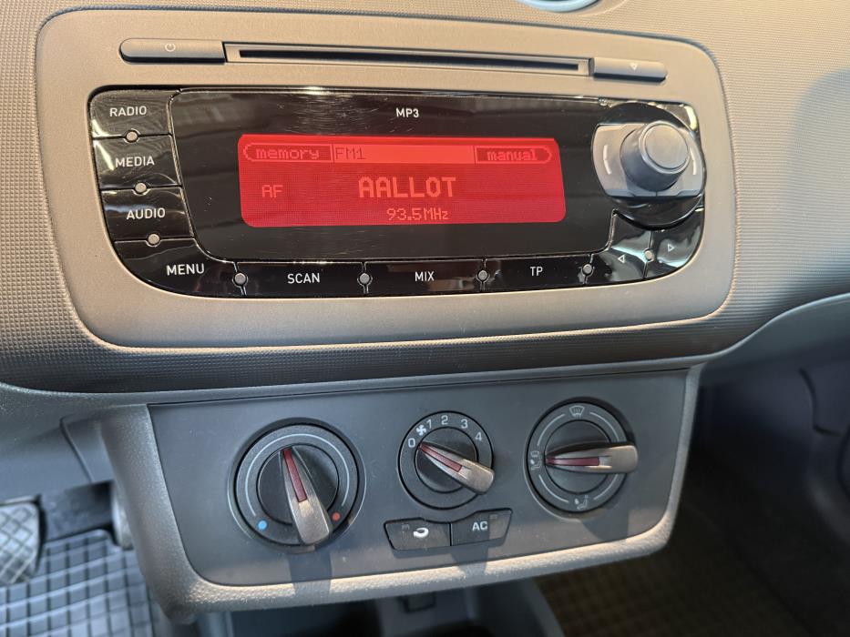 SEAT IBIZA 2010
