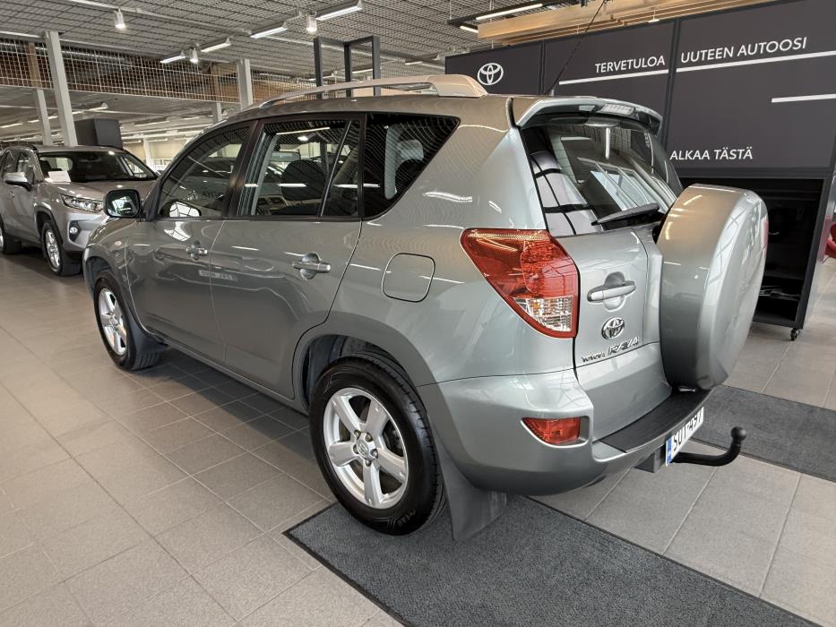 TOYOTA RAV4 2006