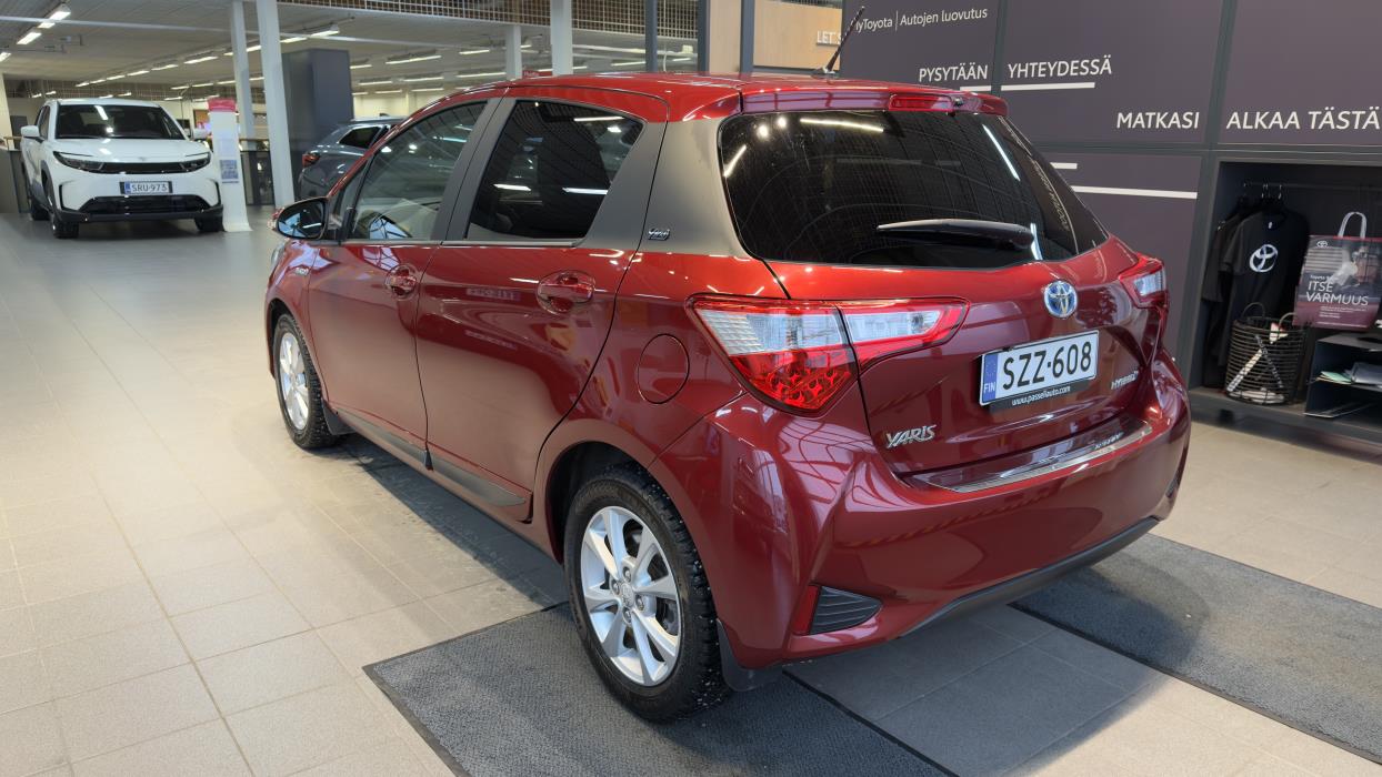 TOYOTA YARIS 2019