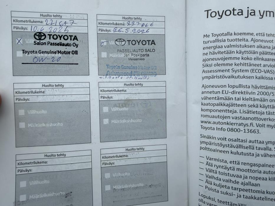 TOYOTA AVENSIS 2012