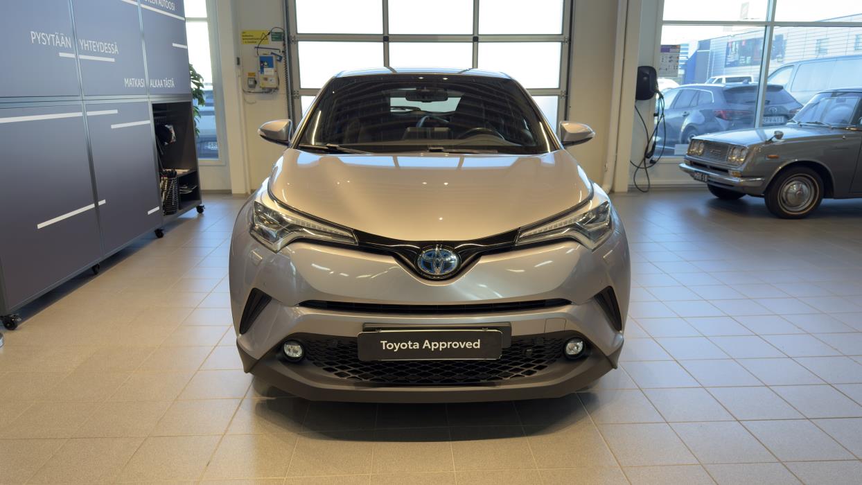 TOYOTA C-HR 2018