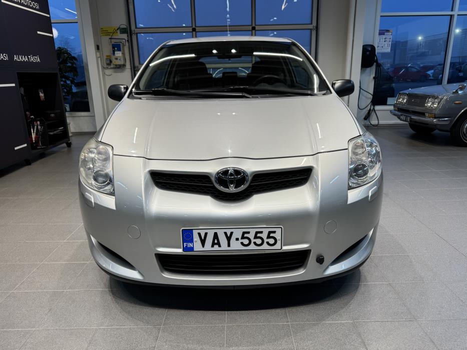 TOYOTA Auris 2007
