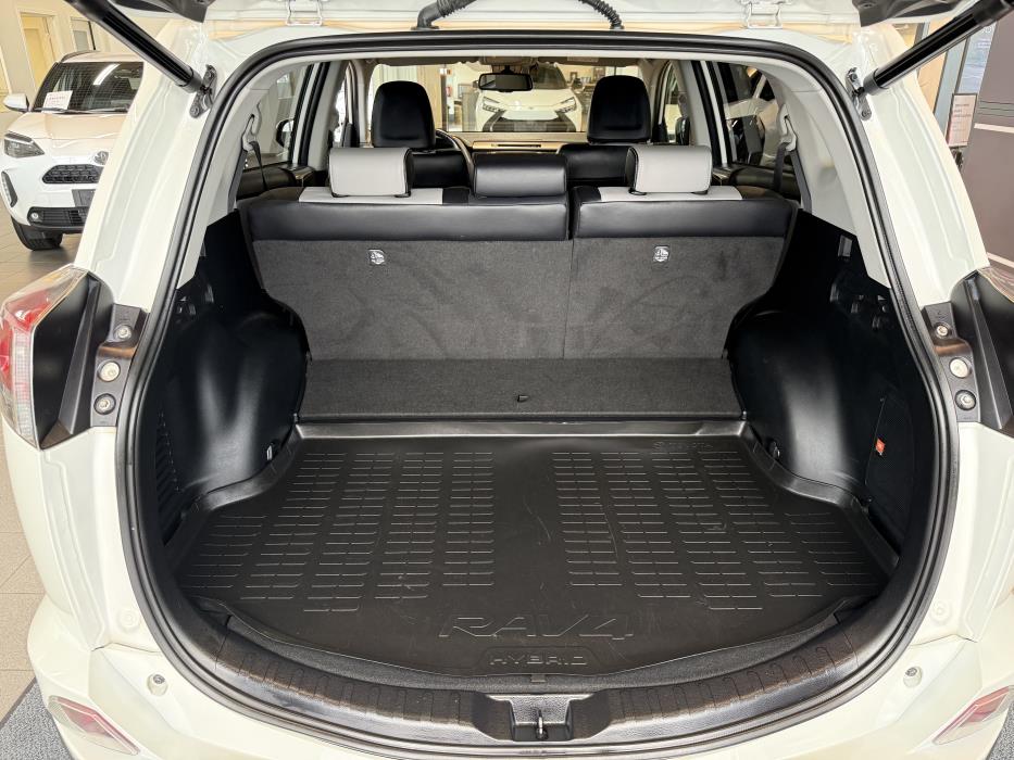 TOYOTA RAV4 2016