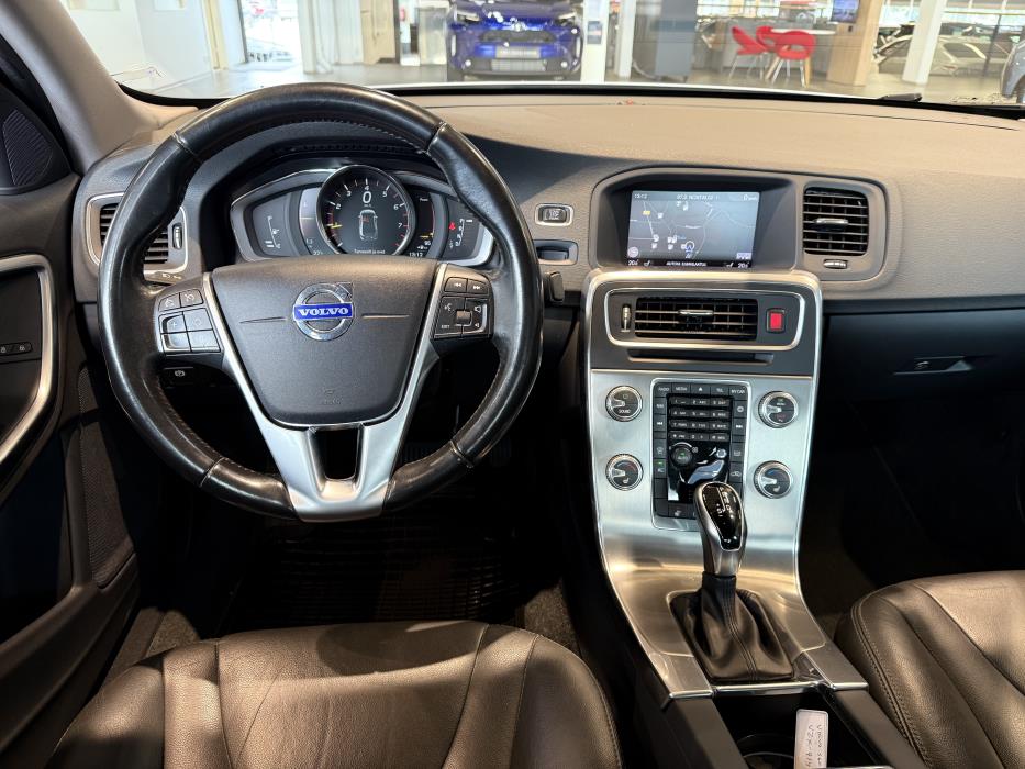 VOLVO S60 2018