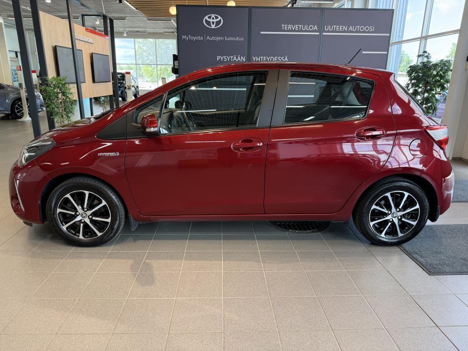 TOYOTA YARIS 2018