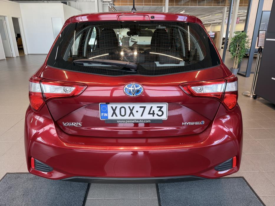 TOYOTA YARIS 2018