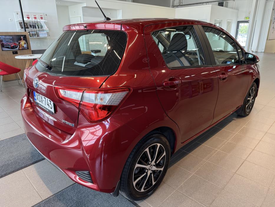 TOYOTA YARIS 2018