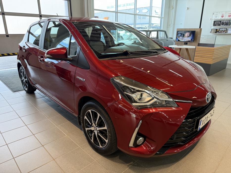 TOYOTA YARIS 2018