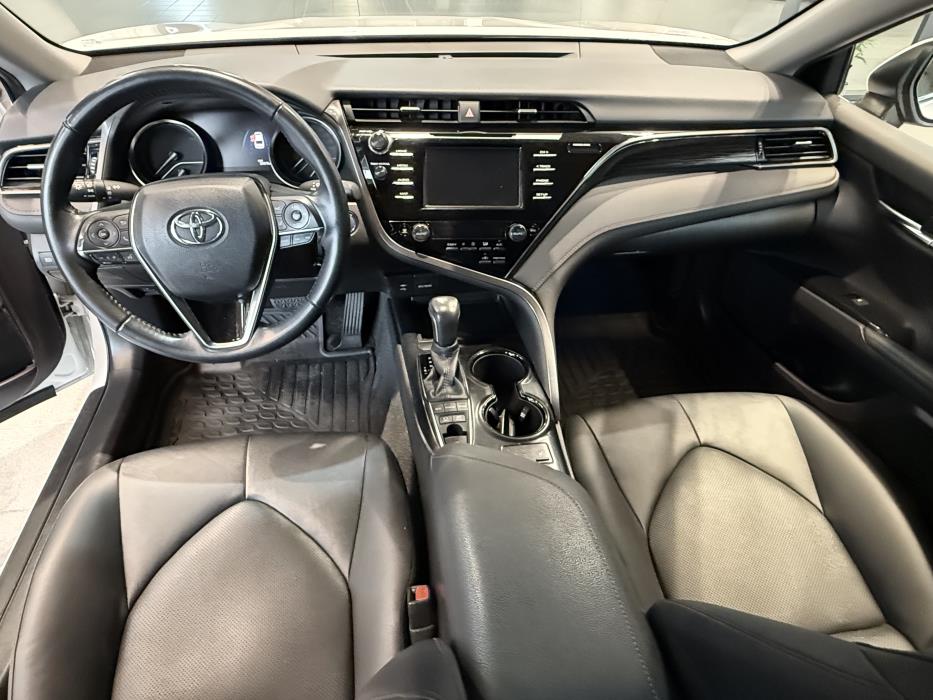 TOYOTA CAMRY 2021