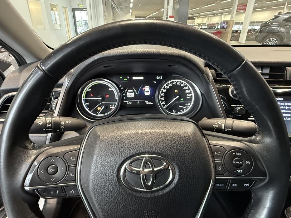 TOYOTA CAMRY 2021