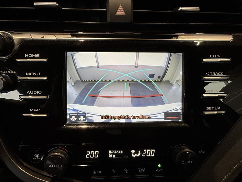 TOYOTA CAMRY 2021