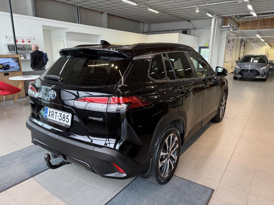 TOYOTA Corolla Cross 2023