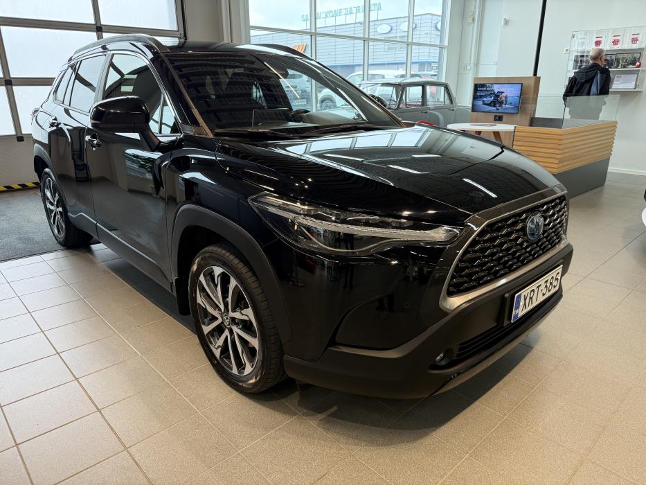 TOYOTA Corolla Cross 2023
