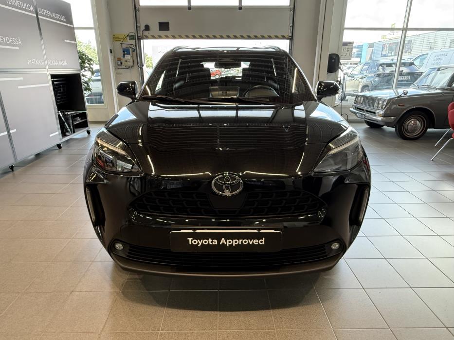 TOYOTA Yaris Cross 2025
