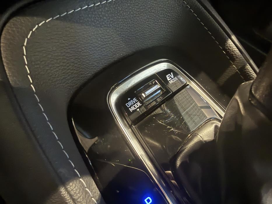 TOYOTA COROLLA 2025