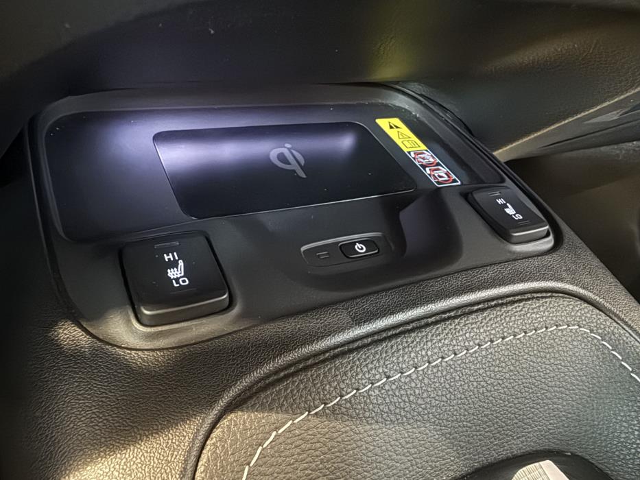 TOYOTA COROLLA 2025