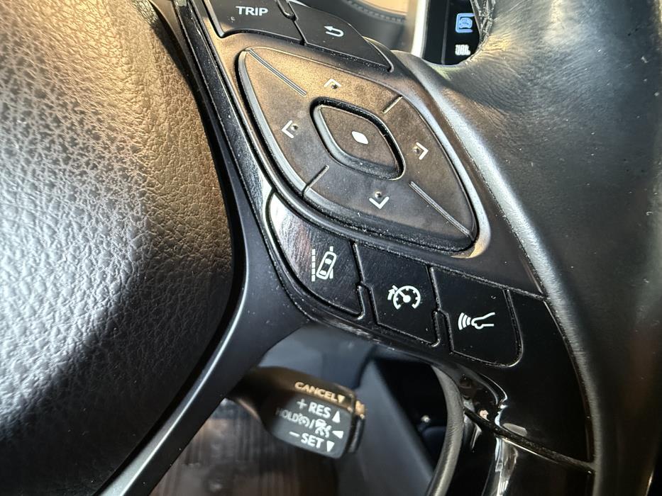 TOYOTA C-HR 2019