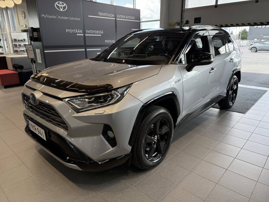 TOYOTA RAV4 2020