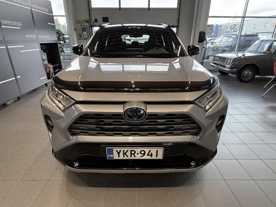 TOYOTA RAV4 2020