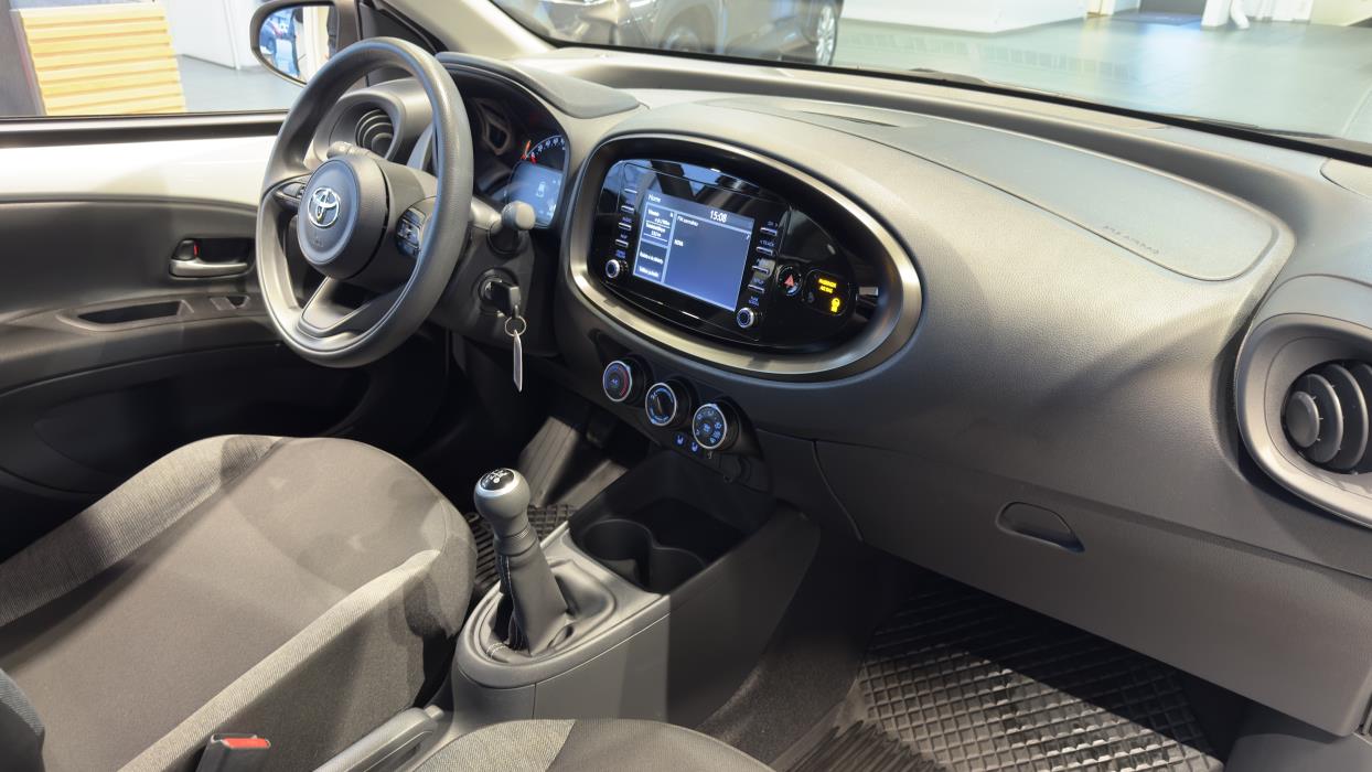 TOYOTA Aygo X 2023