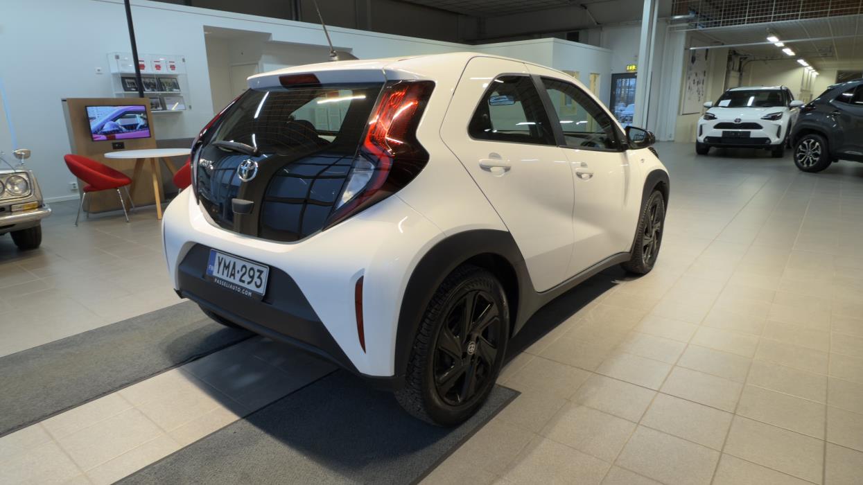 TOYOTA Aygo X 2023