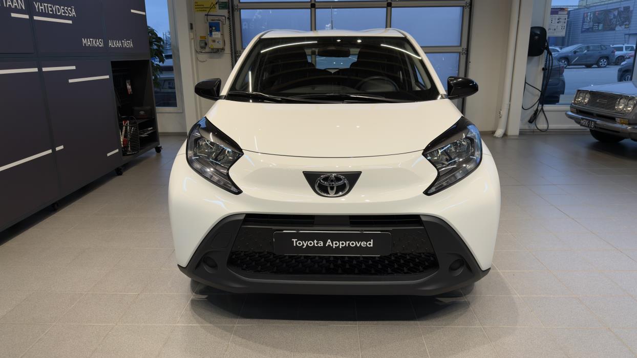 TOYOTA Aygo X 2023