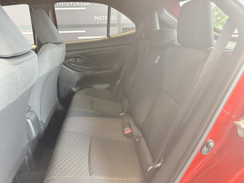 TOYOTA Yaris Cross 2026