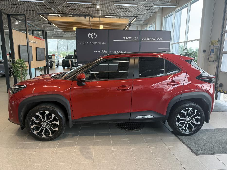 TOYOTA Yaris Cross 2026