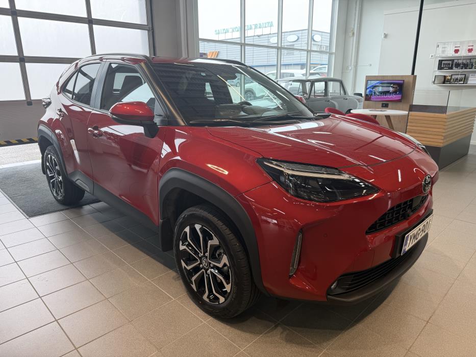 TOYOTA Yaris Cross 2026