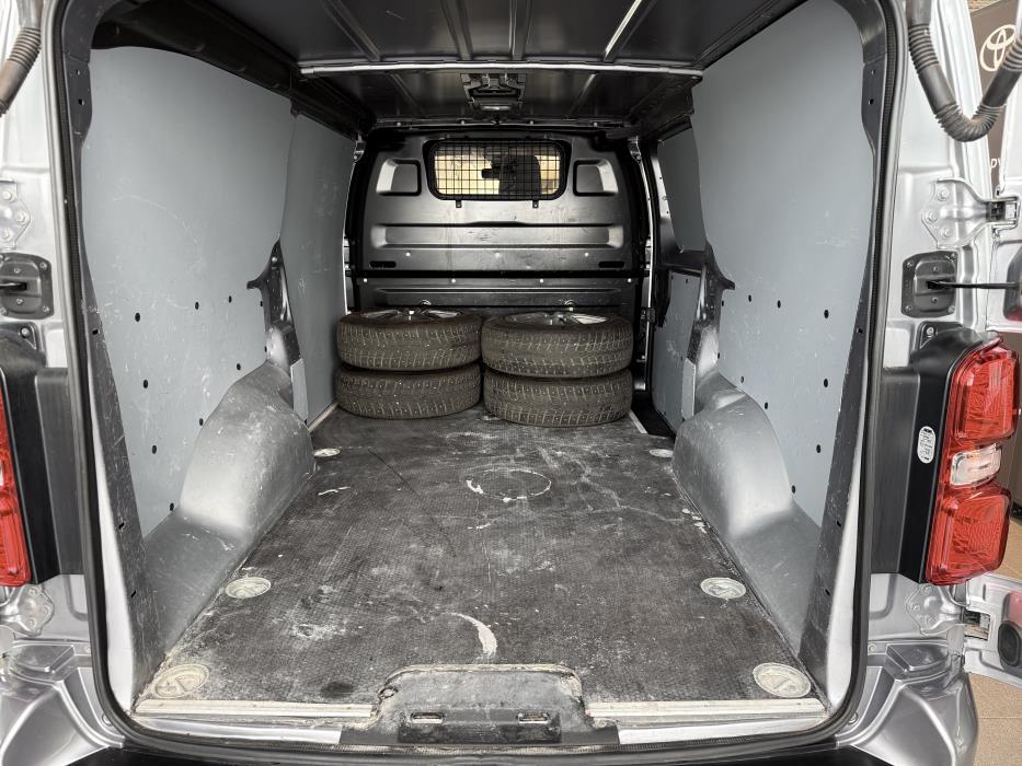 TOYOTA PROACE 2022