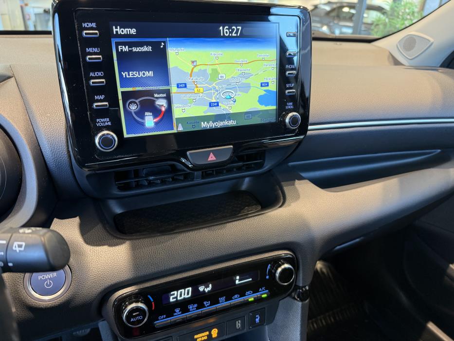 TOYOTA YARIS 2022