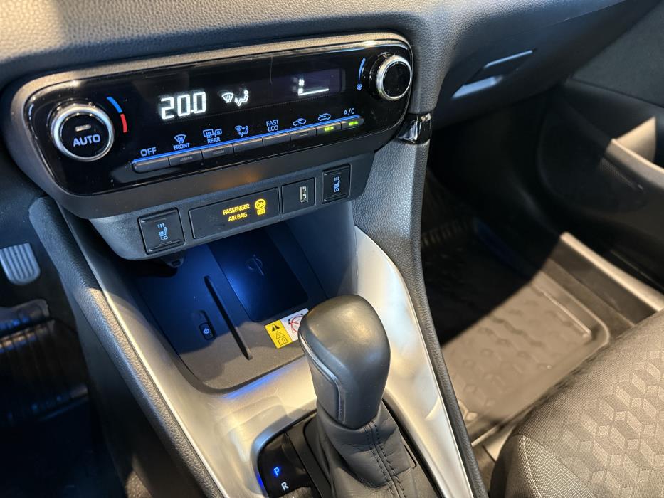 TOYOTA YARIS 2022