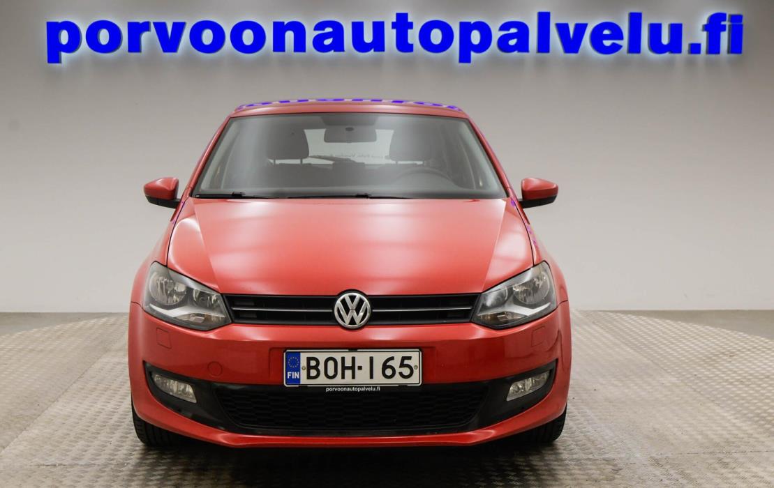 VOLKSWAGEN Polo 2010